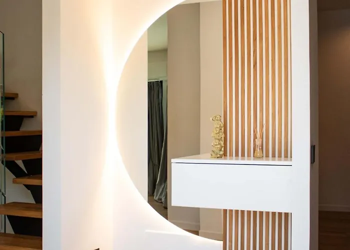 Villa Isabel Con Piscina Moderna E Area Benessere Rome